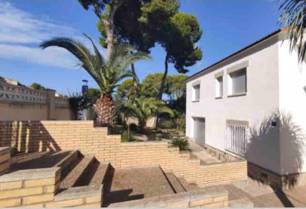 Casa La Pineda Salou, Playa Y Port Aventura Villa ภายนอก รูปภาพ